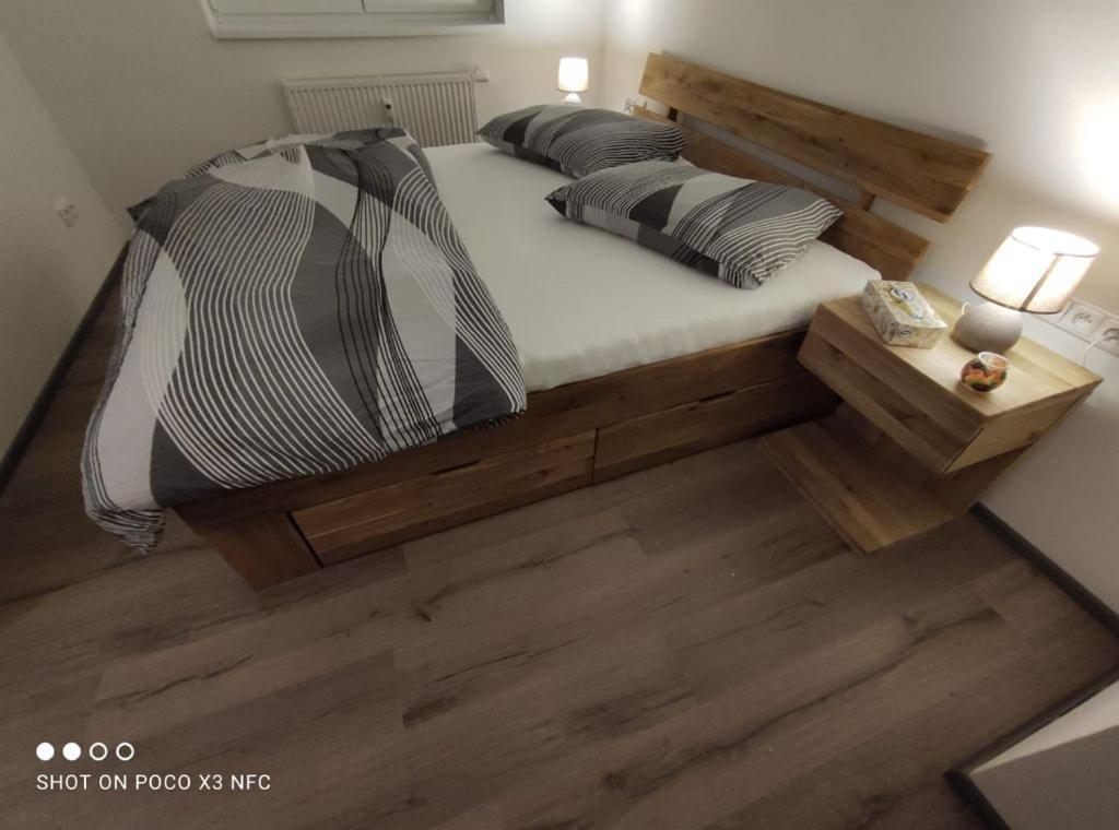 Apartman Kuba Frymburk Exteriör bild