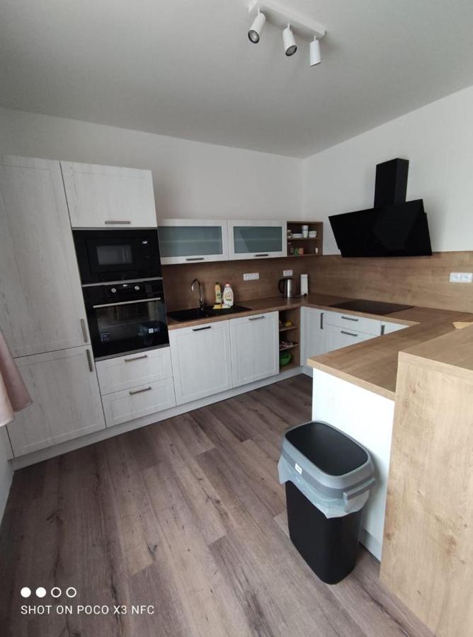 Apartman Kuba Frymburk Exteriör bild